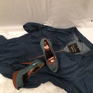 Millennium SZ 3x Denim Dress v neck zippered